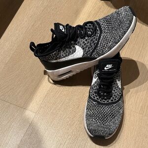 Nike Air Max Thea Ultra Flyknit Running Shoes (rare)